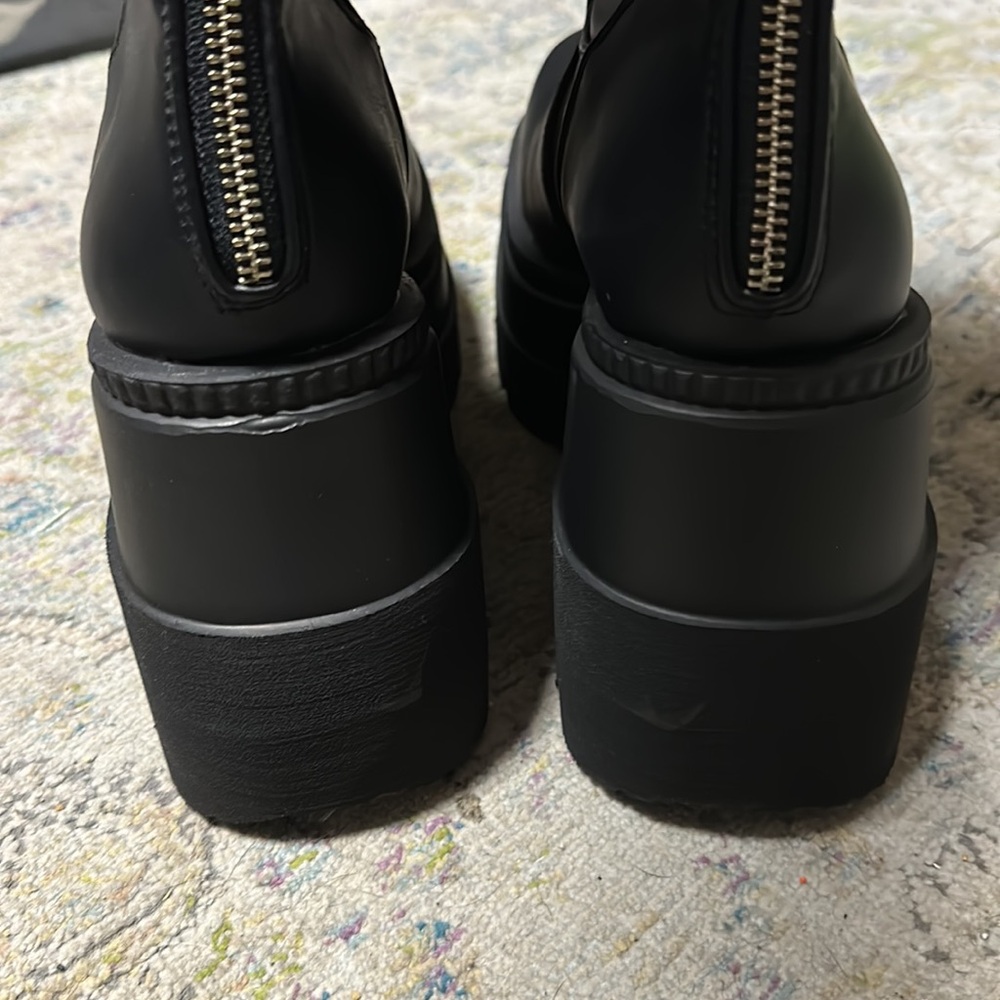 Demonia Black Vegan Leather Boots - Size 8 - Picture 7 of 9